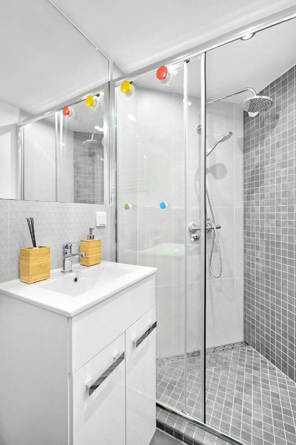 R&R Apart Cracow Krakow Ngoại thất bức ảnh