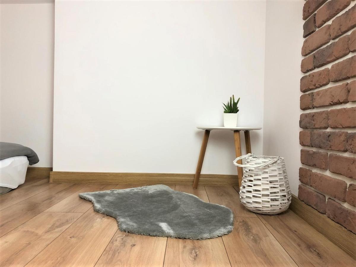 R&R Apart Cracow Krakow Ngoại thất bức ảnh